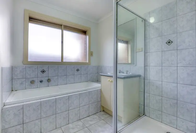 Seventh view of Homely unit listing, 7 Elinda Place, Reservoir VIC 3073