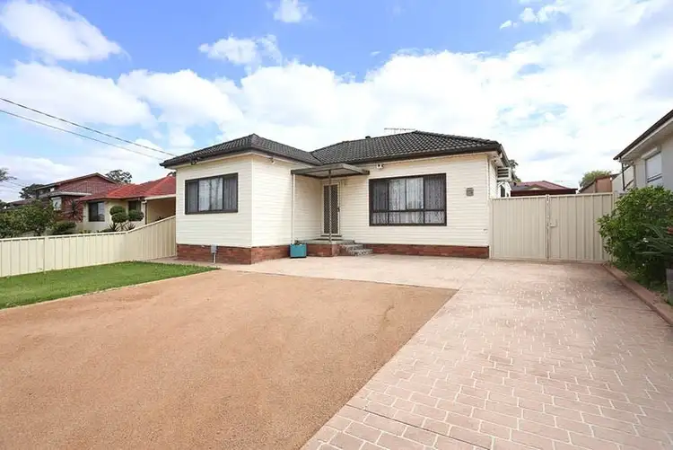 346 Hamilton Road, Fairfield West NSW 2165
