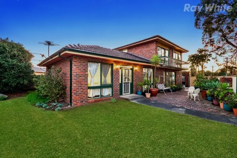 Main view of Homely house listing, 38 Kirribilli Avenue, Keysborough VIC 3173