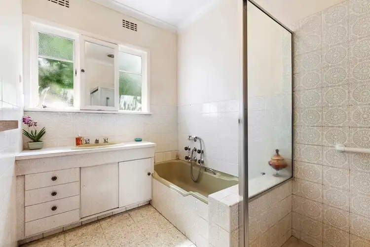 Fifth view of Homely house listing, 12 Elizabeth Street, Oakleigh East VIC 3166