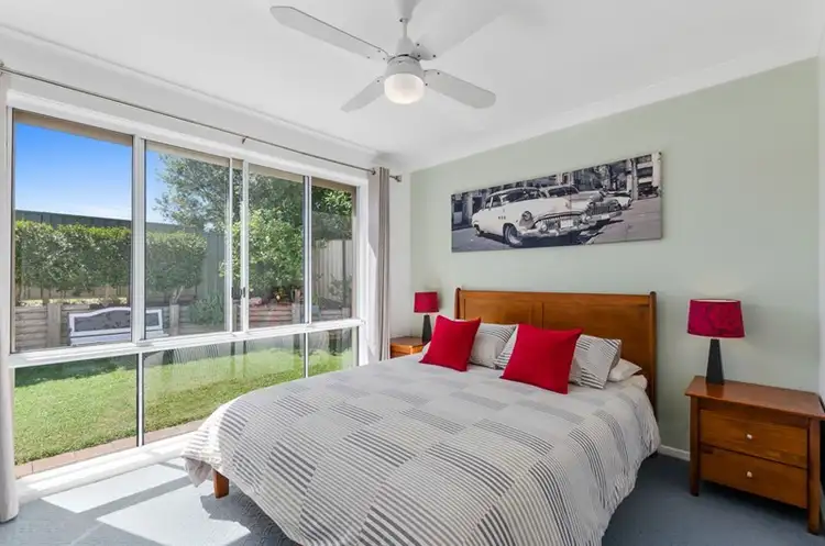 Fifth view of Homely house listing, 10 Yeldah Drive, Horsley NSW 2530