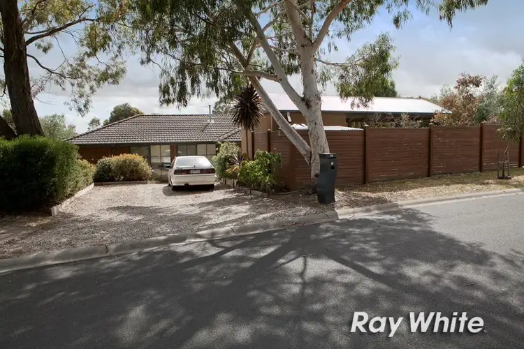 74 Raphael Crescent, Frankston VIC 3199