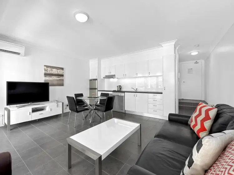 Main view of Homely apartment listing, 1/27 Birley Street, Spring Hill QLD 4000