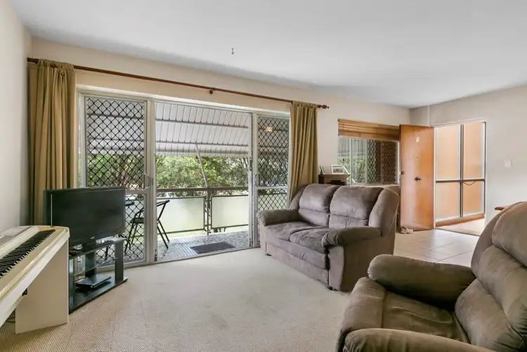 Main view of Homely unit listing, 5/138 Chester Road, Annerley QLD 4103