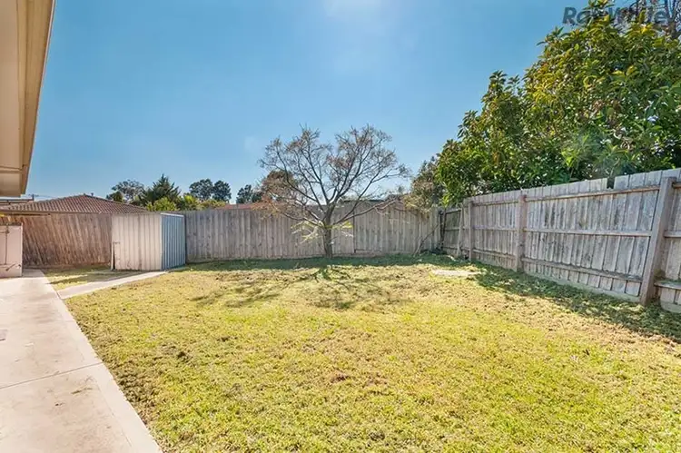 Seventh view of Homely house listing, 2/12 Eureka Court, Kings Park VIC 3021