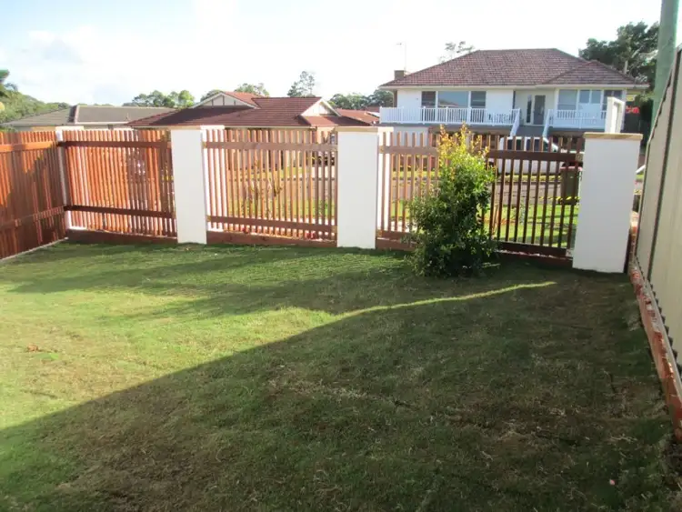 Sixth view of Homely villa listing, 3/9 Hilltop Crescent, Port Macquarie NSW 2444