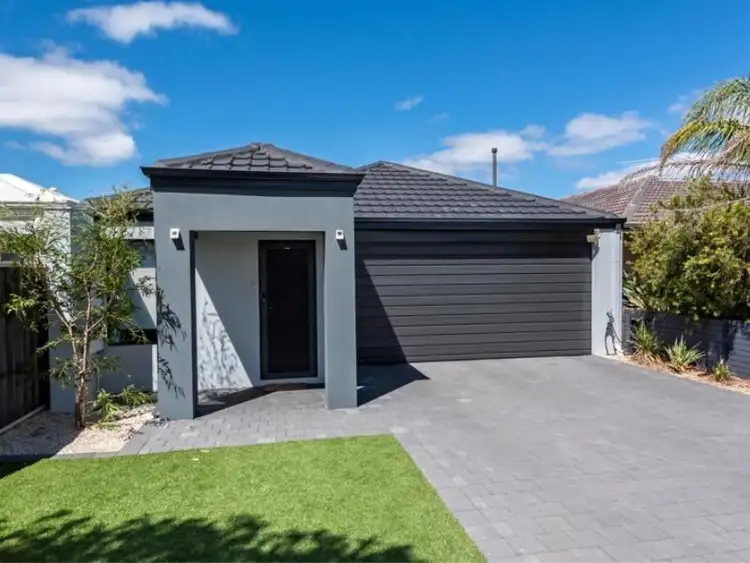 20A Cooper Road, Morley WA 6062