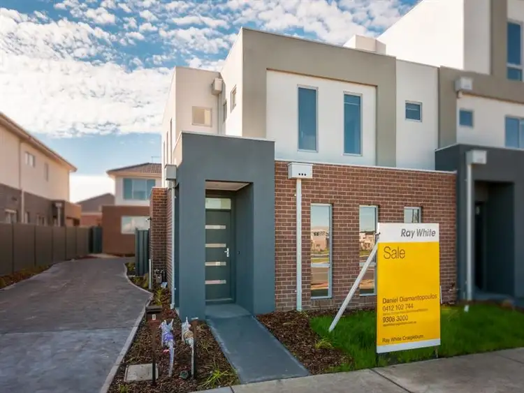 Main view of Homely house listing, 1/2 Marathon Boulevard, Craigieburn VIC 3064