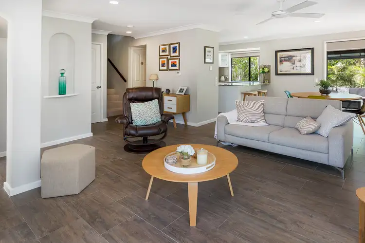 42/60 Caseys Road, Hope Island QLD 4212