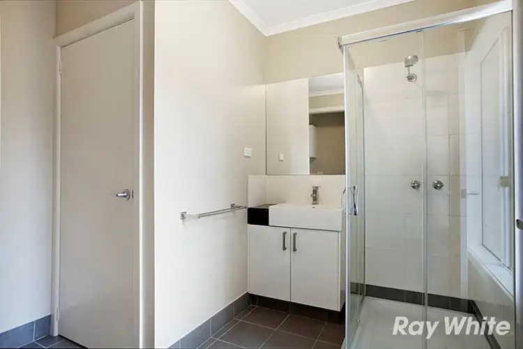 Fifth view of Homely house listing, 1/4 Wiltshire Avenue, Bayswater VIC 3153