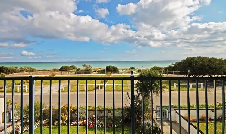 12/654 Nepean Highway, Carrum VIC 3197