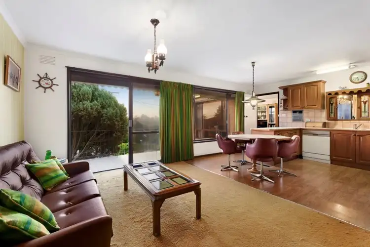 Second view of Homely house listing, 7 Hilbert Court, Oakleigh VIC 3166