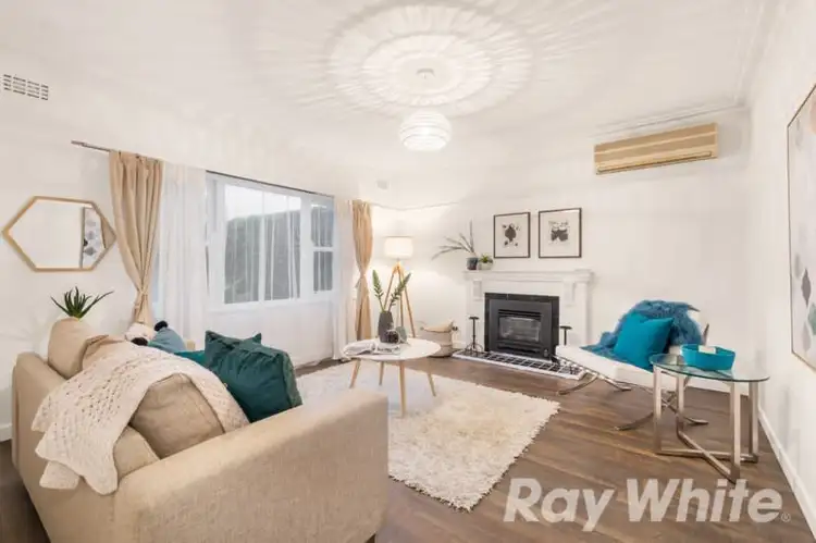 Third view of Homely unit listing, 1/33 Strathallan Road, Macleod VIC 3085