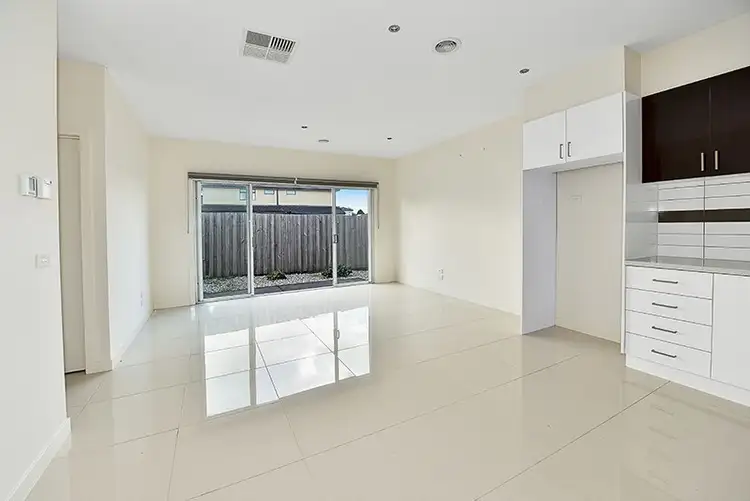 Fourth view of Homely villa listing, 3/10 Dhemre Place, Dallas VIC 3047