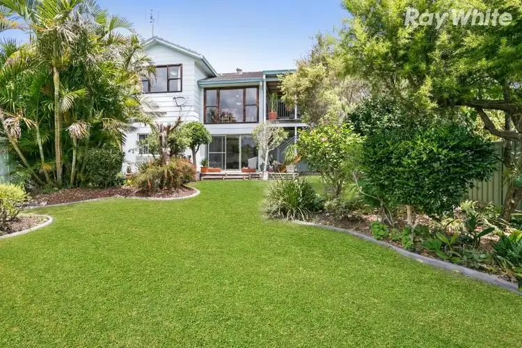 Second view of Homely house listing, 25 The Corso, Saratoga NSW 2251