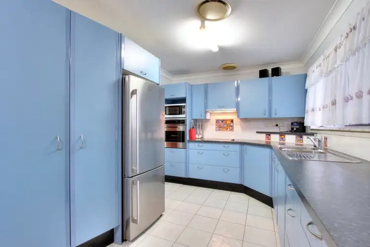 Fifth view of Homely house listing, 1 Hibbertia Court, Springwood QLD 4127