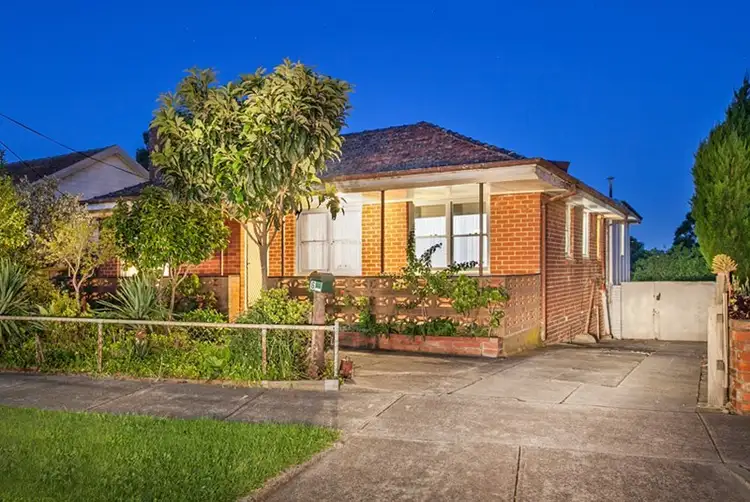 6 Winter Crescent, Reservoir VIC 3073