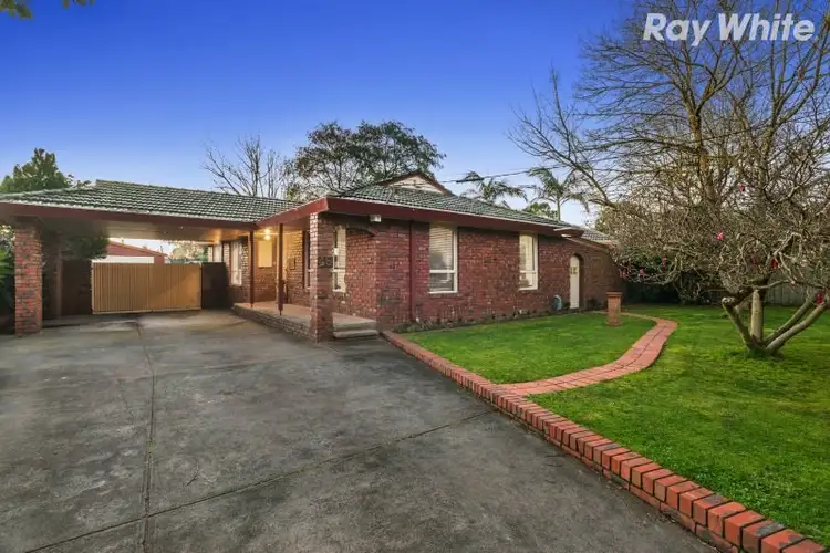 48 Currawa Drive, Boronia VIC 3155