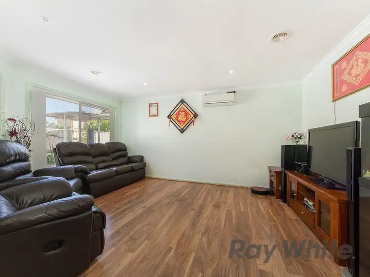 Fourth view of Homely house listing, 31 Howardson Circuit, St Albans VIC 3021