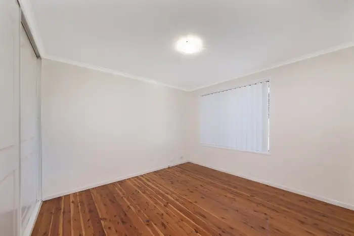 Fifth view of Homely house listing, 25 Holly Avenue, Chipping Norton NSW 2170
