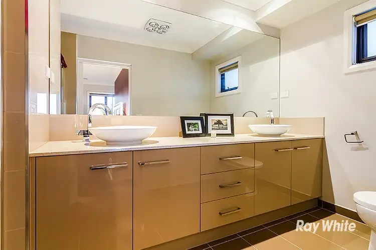 Sixth view of Homely house listing, 40 John Russell Road, Cranbourne West VIC 3977