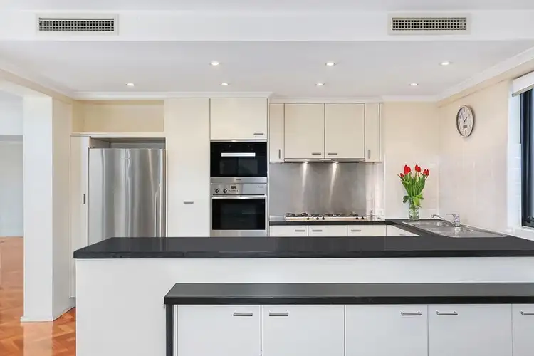 Fifth view of Homely apartment listing, 4/6 Benelong Crescent, Bellevue Hill NSW 2023