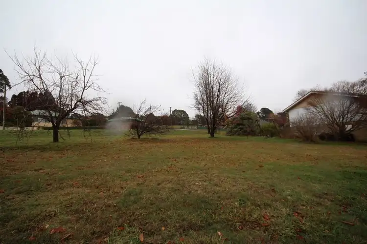 32-34 Jenolan Street, Oberon NSW 2787