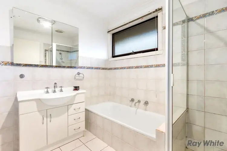 Fifth view of Homely house listing, 4 Drewe Close, Donvale VIC 3111