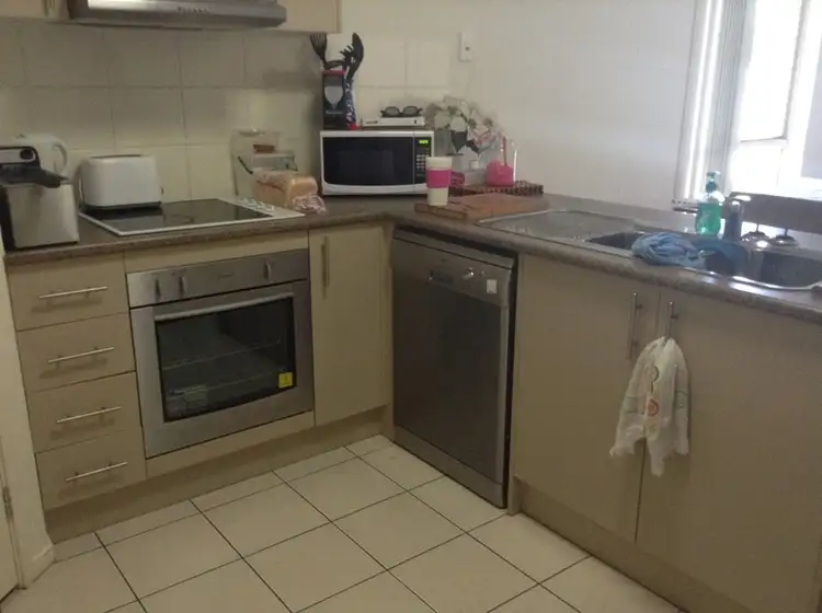 Second view of Homely house listing, 5 Bowerbird Place, Calamvale QLD 4116