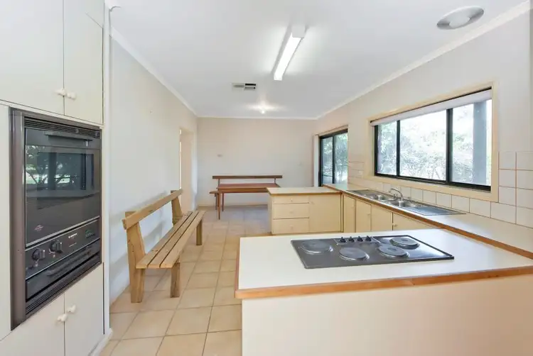 Seventh view of Homely house listing, 175 Gordons Road,, South Morang VIC 3752