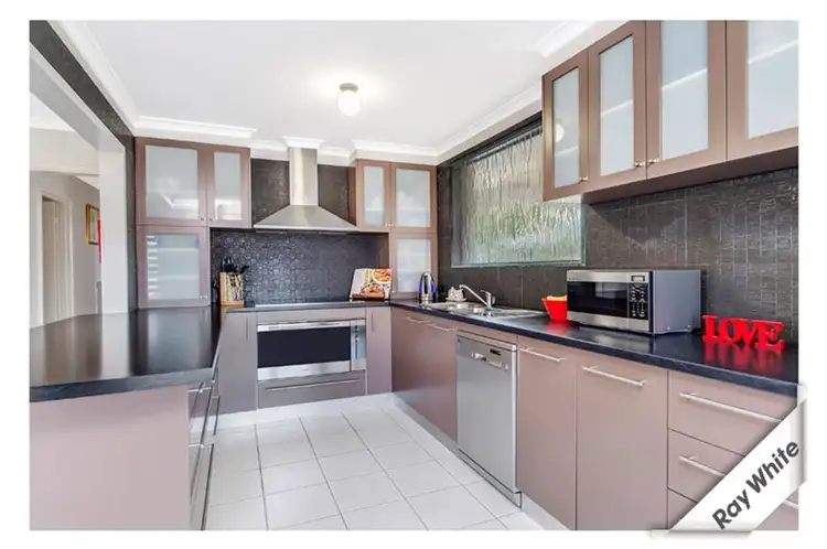 5 Oleria Street, Karabar NSW 2620