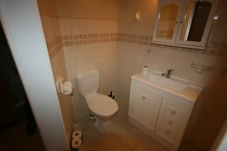 Fifth view of Homely house listing, 3 Ivanhoe Avenue, St Albans VIC 3021
