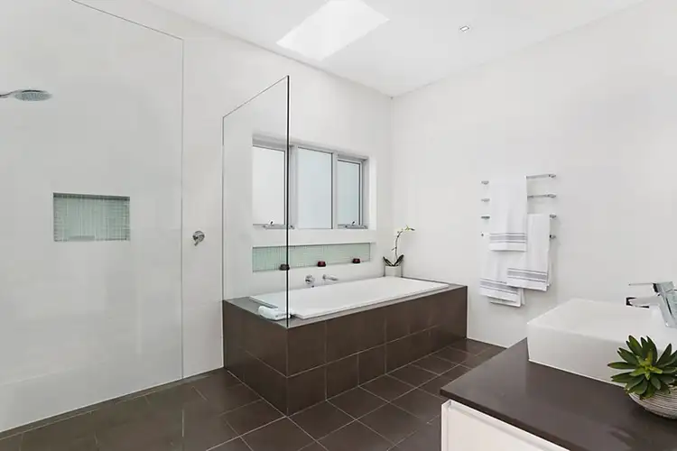 Fifth view of Homely house listing, 16 Hardy Street, North Bondi NSW 2026