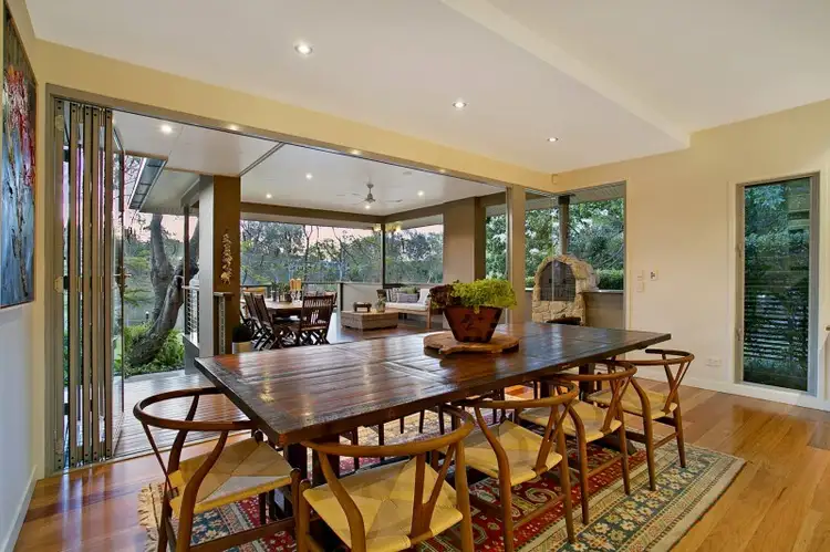 42 Douglas Street, Sherwood QLD 4075