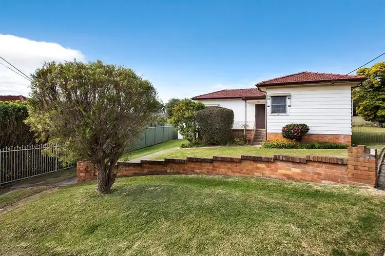 Second view of Homely house listing, 10 Wolstenholme Avenue, Gymea NSW 2227