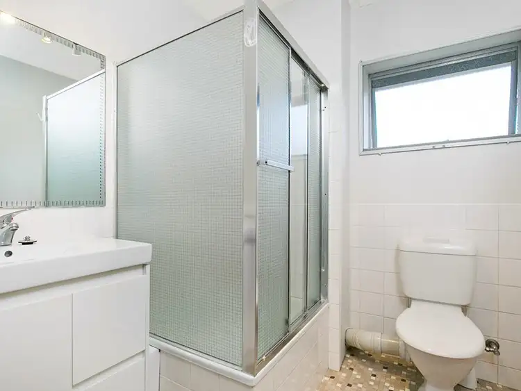 Fifth view of Homely unit listing, 5/11 Raintree Street, Mansfield QLD 4122