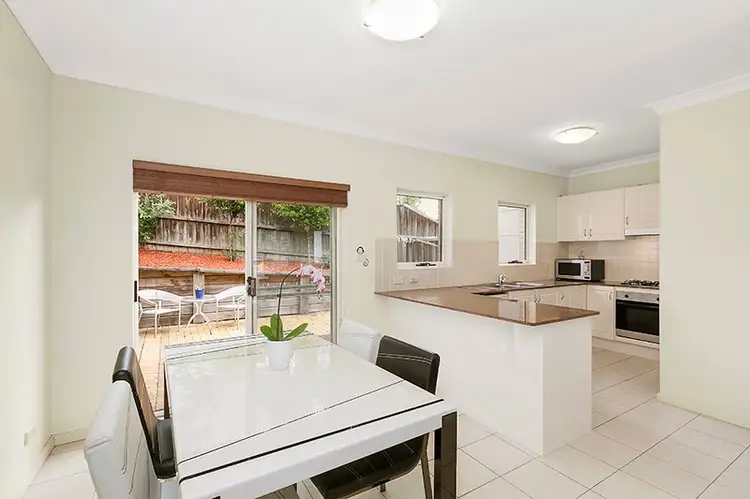 8/2 Bloomsbury Avenue, Pymble NSW 2073