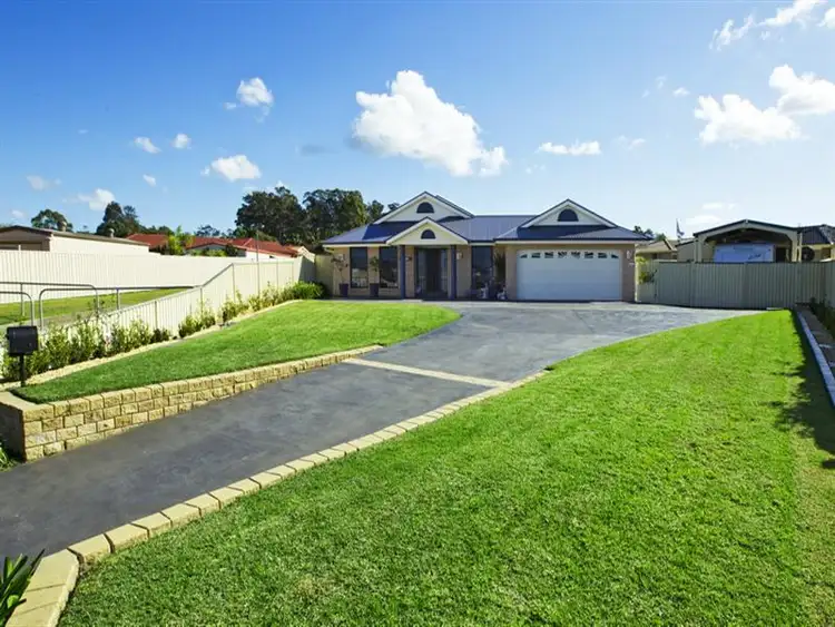 42 Golden Ash Close, Worrigee NSW 2540