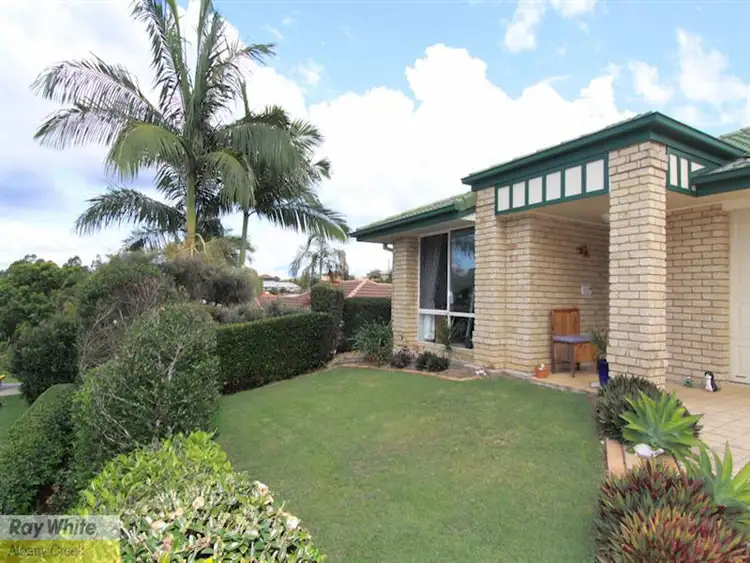 5 Meilland Court, Eatons Hill QLD 4037