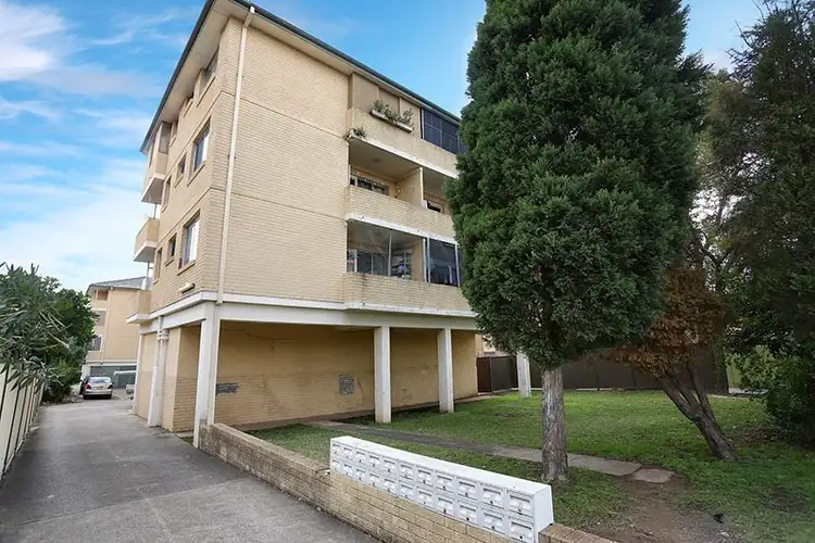 17/11 Gilbert Street, Cabramatta NSW 2166