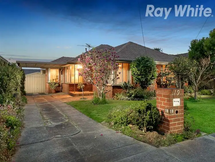 19 Patricia Avenue, Bundoora VIC 3083