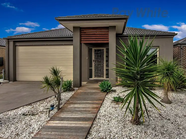 46 Pioneer Drive, Deer Park VIC 3023