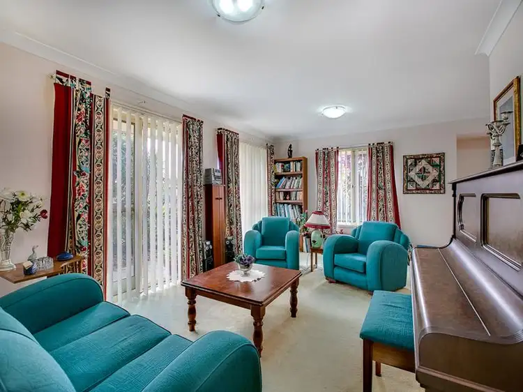 12 Christina Place, Belmont QLD 4153