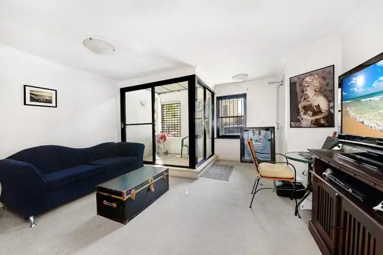 Main view of Homely studio listing, 3/173 Cathedral Street, Woolloomooloo NSW 2011