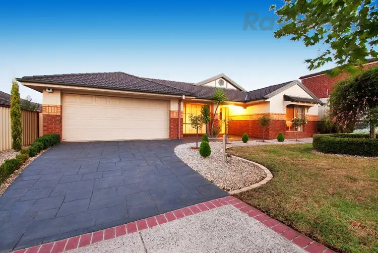 110 BILLANOOK Way, Chirnside Park VIC 3116