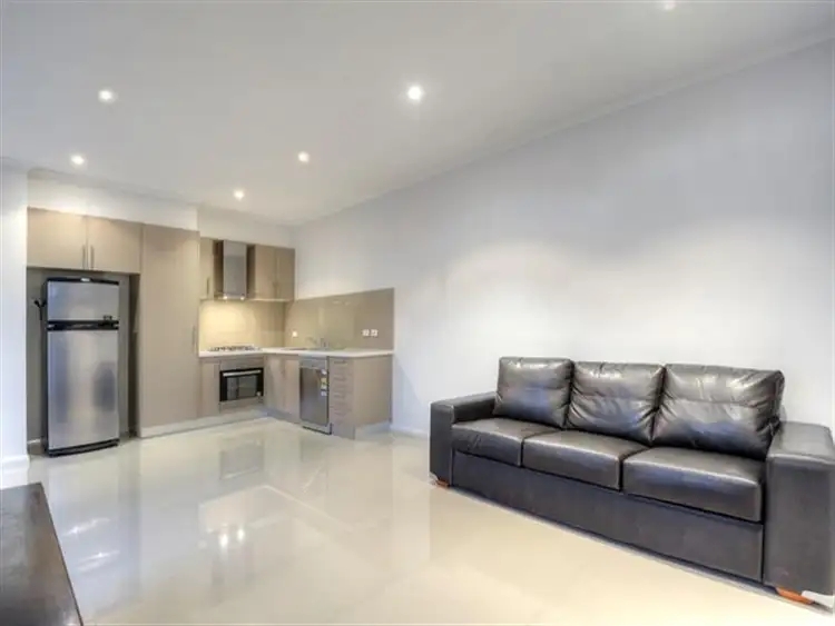 Second view of Homely unit listing, 2B Palm Avenue, Reservoir VIC 3073