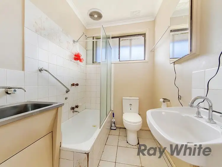 Fifth view of Homely unit listing, 4/37A West Esplanade, St Albans VIC 3021