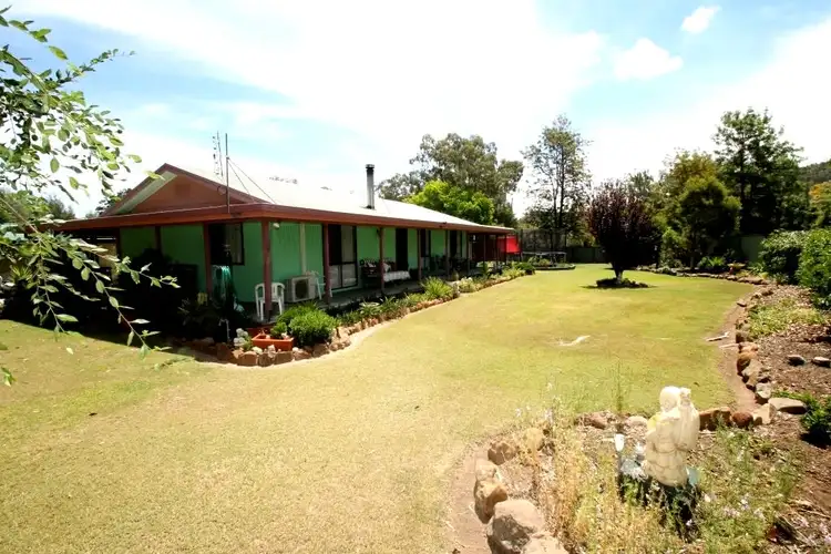 2 Pattersons Place, Currabubula NSW 2342