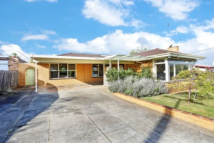 4 Violet Street, Belmont VIC 3216