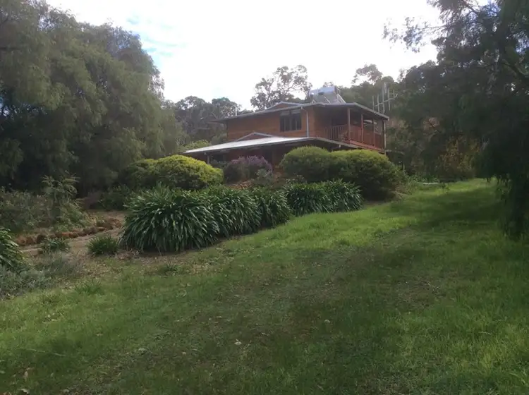 18 Heather Road, Denmark WA 6333